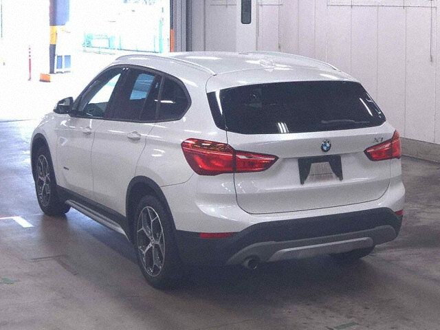 2017 BMW X1 XDRIV18D X-Line 4WD auction photo 2