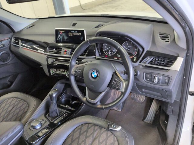 2017 BMW X1 XDRIV18D X-Line 4WD auction photo 3
