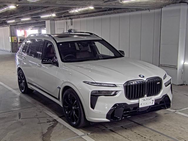 2023 BMW BMW X7 M60i xDrive Japan auction vehicle