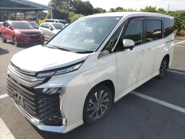 2024 Toyota Voxy S-Z auction photo 4