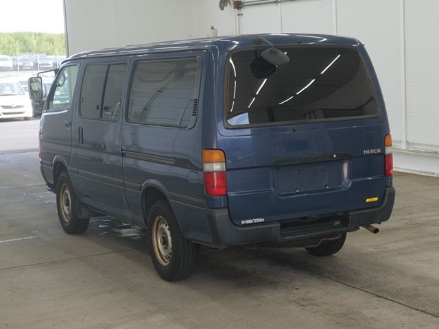 2003 Toyota Hiace Van DX-GL Package auction photo 2
