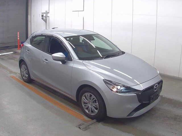 2023 Mazda 2 15C Japan auction vehicle
