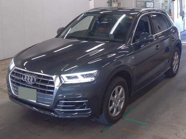 2017 Audi Q5 2.0TFSIクワト1ST 4WD auction photo 4