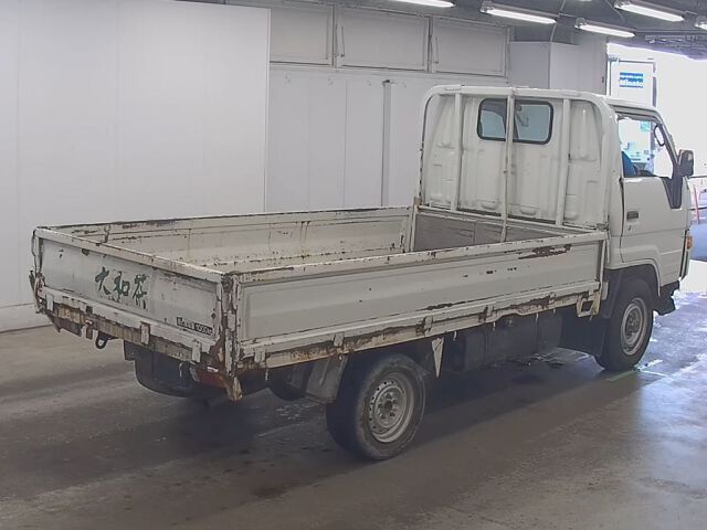 1993 Toyota Hiace 4WD auction photo 5