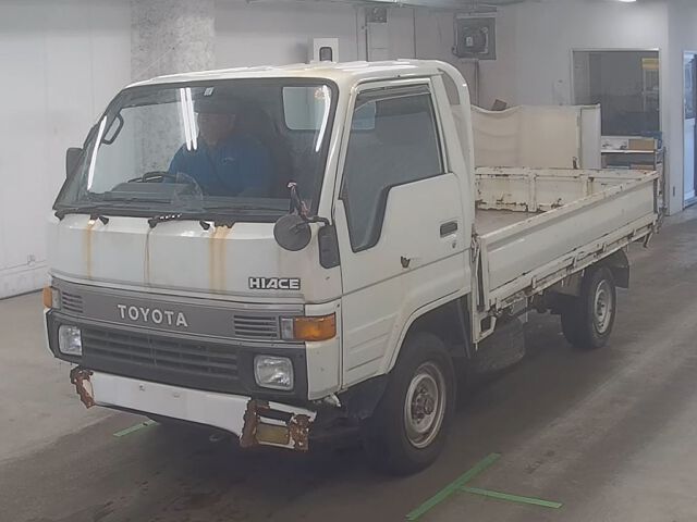 1993 Toyota Hiace 4WD auction photo 4