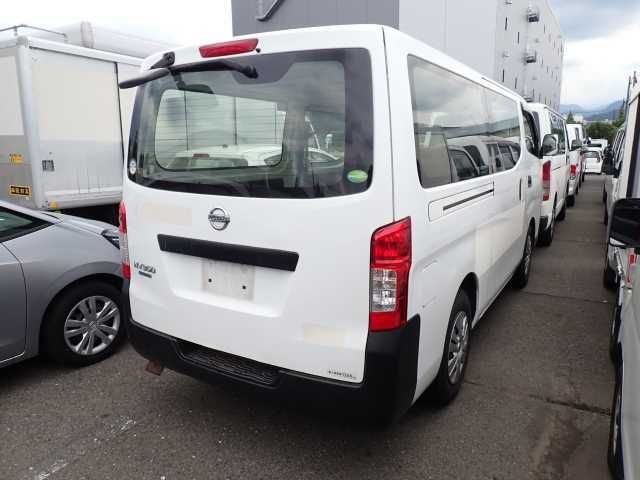 2017 Nissan NV350 Caravan DX auction photo 2