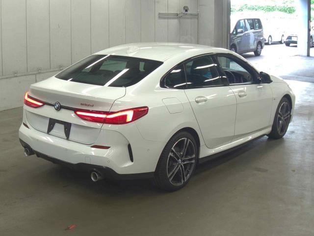 2021 BMW BMW 218 d Gran Coupe MSP ED Joy Plus auction photo 3