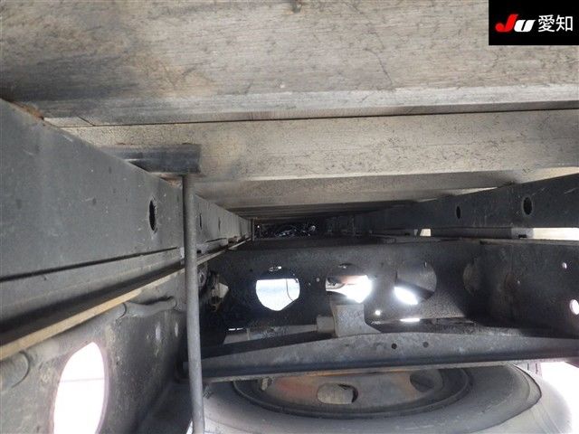 1990 Isuzu Forward アルミボディ auction photo 10