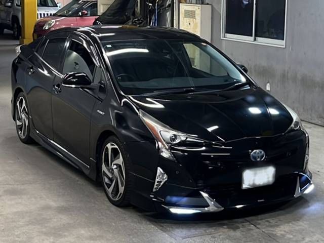 2016 Toyota Prius A auction photo 4