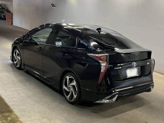 2016 Toyota Prius A auction photo 3