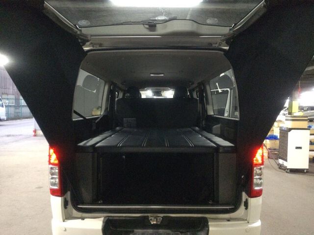 2018 Toyota Hiace L Super GL Dark 4WD auction photo 6
