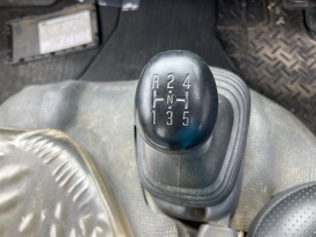 2012 Isuzu Elf ダンプ4WD auction photo 11