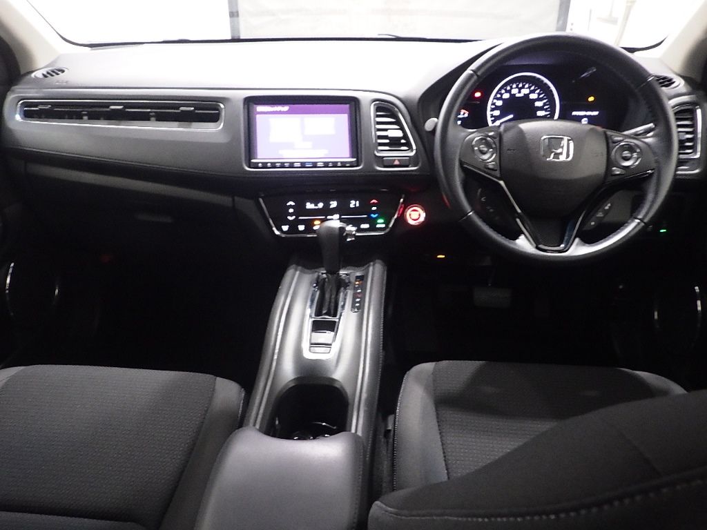 2021 Honda Vezel Xホンダセンシング auction photo 3