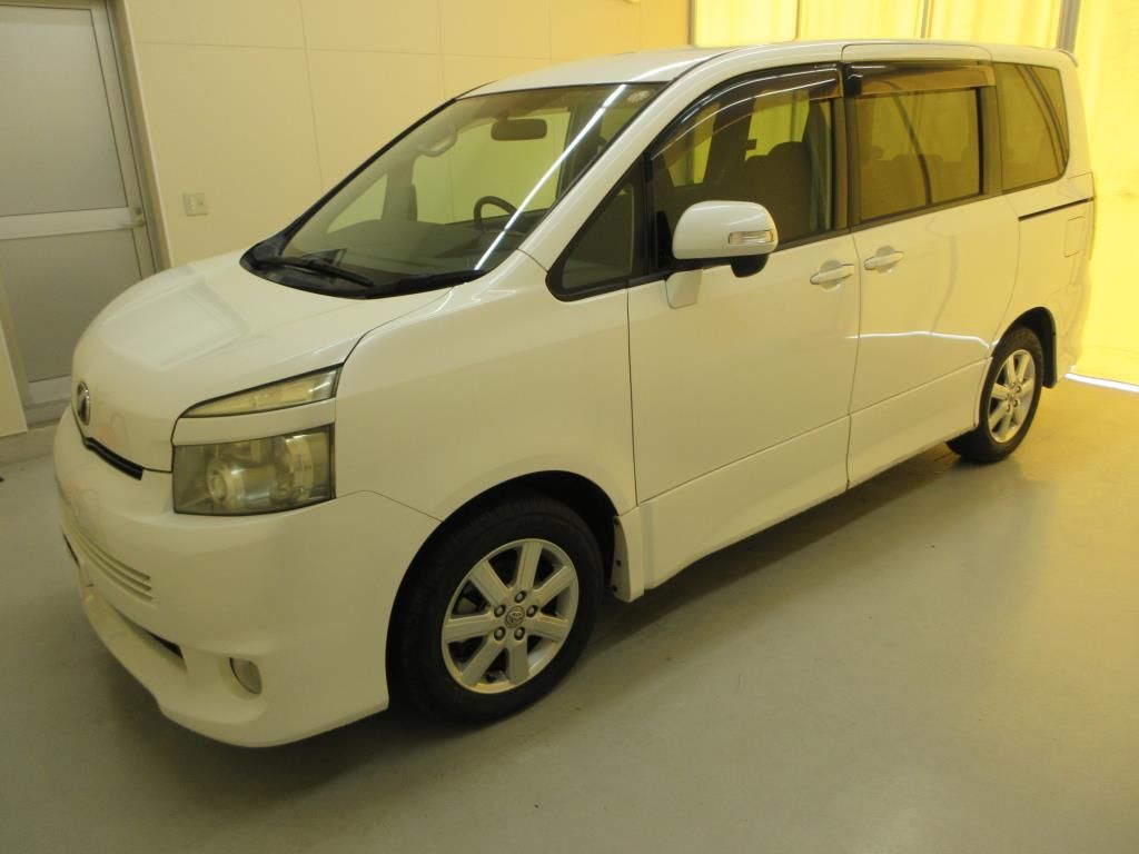2009 Toyota Voxy Z 8人 auction photo 4