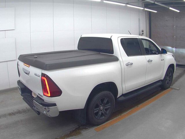2023 Toyota Hilux Z 4WD auction photo 5