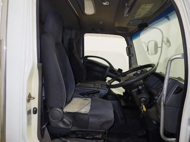 2016 Isuzu Forward 平ボディ auction photo 5