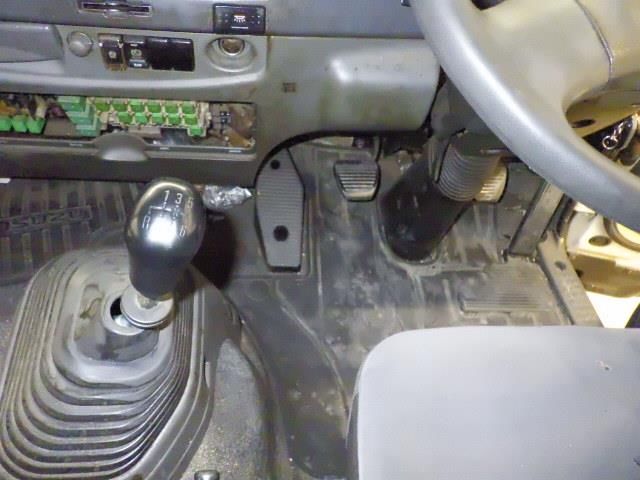 2016 Isuzu Forward 平ボディ auction photo 7