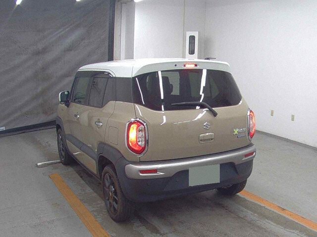 2019 Suzuki Xbee ハイブリッドMZ auction photo 2