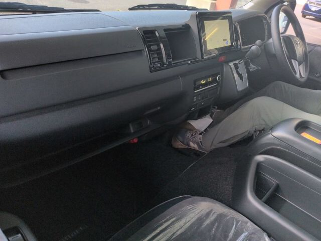 2026 Toyota Hiace Grand Cabin 4WD auction photo 3