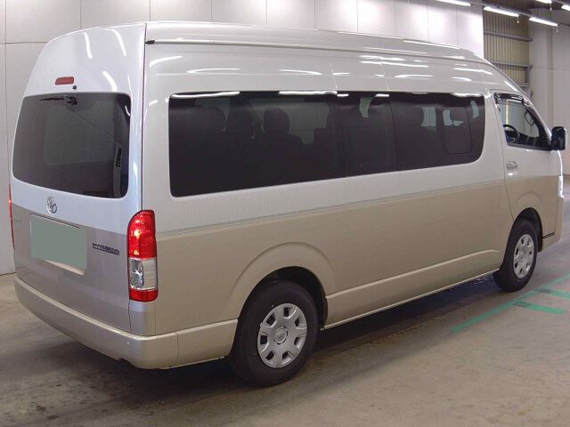 2026 Toyota Hiace Grand Cabin 4WD auction photo 5