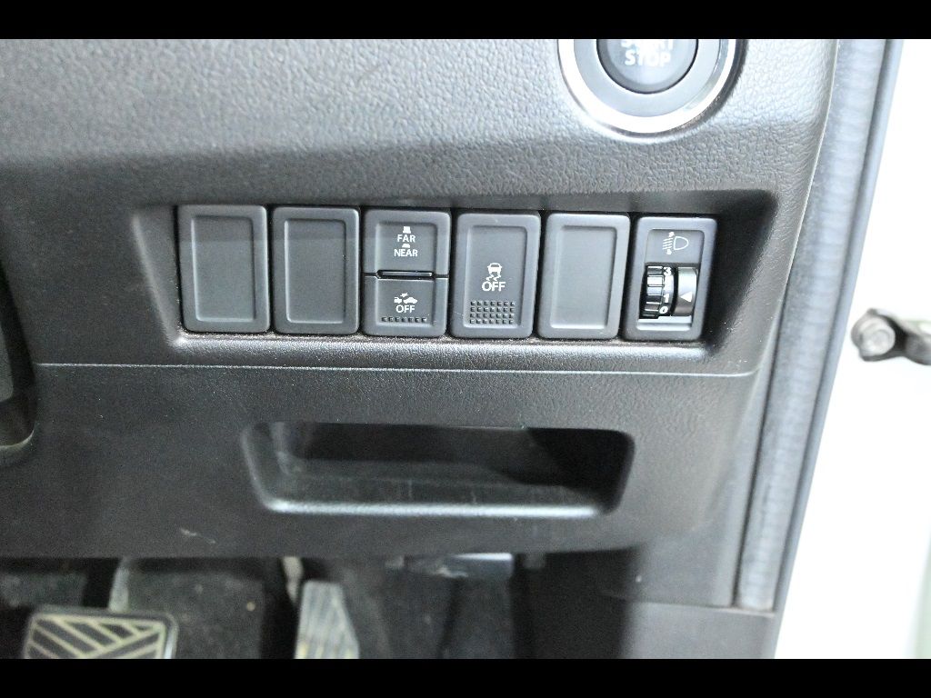 2016 Suzuki バレーノ XT auction photo 10