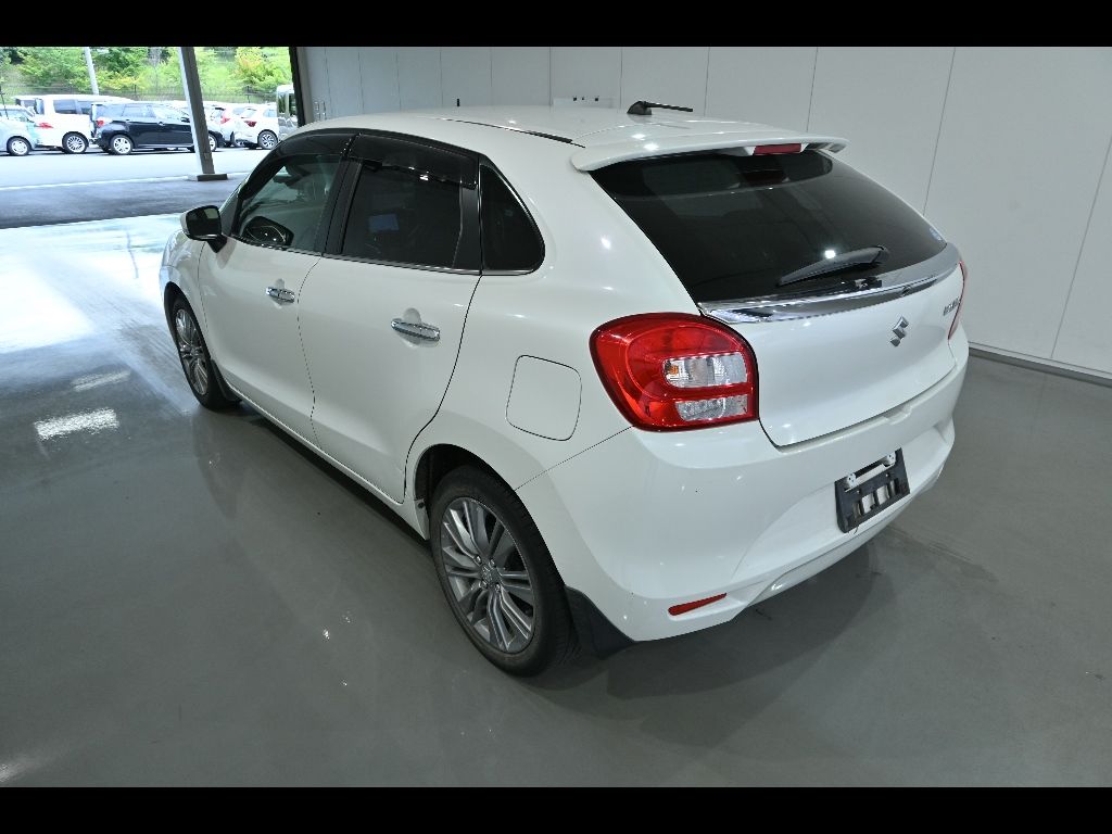 2016 Suzuki バレーノ XT auction photo 5