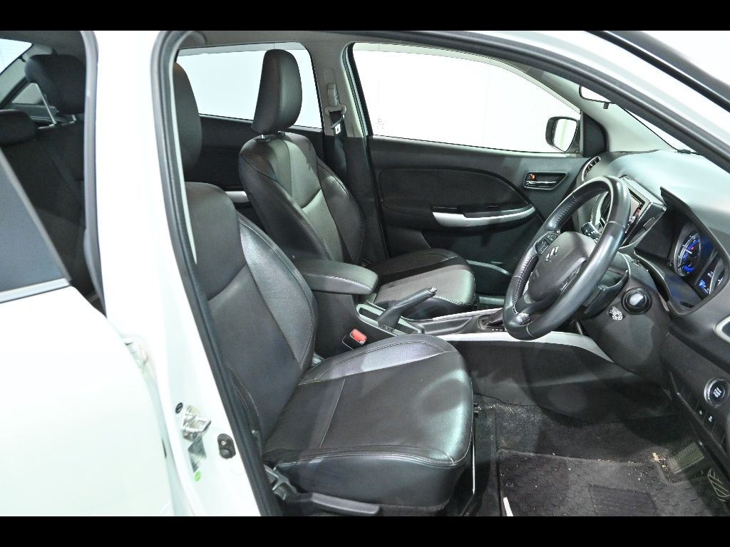 2016 Suzuki バレーノ XT auction photo 6