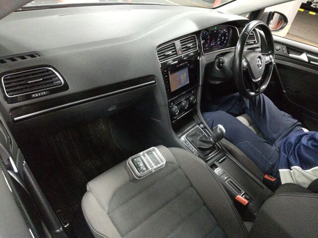 2017 Volkswagen ゴルフ TSI Highline auction photo 3