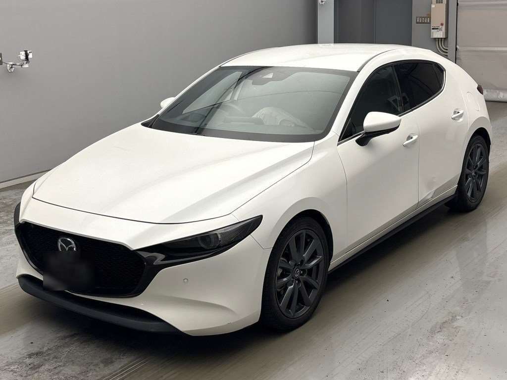 Japan Auction Vehicles 4 2019 Mazda MAZDA3ファストバック 20Sプロアクティブ auction photo