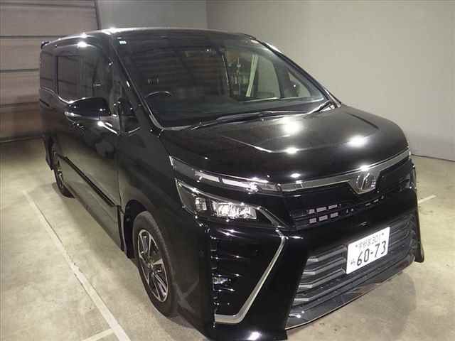 2017 Toyota Voxy ZS auction photo 3