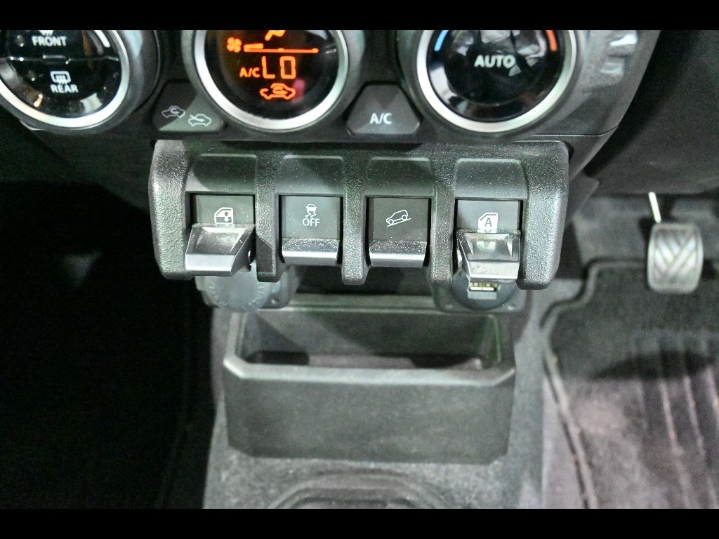 2021 Suzuki Jimny 4WD XL auction photo 12