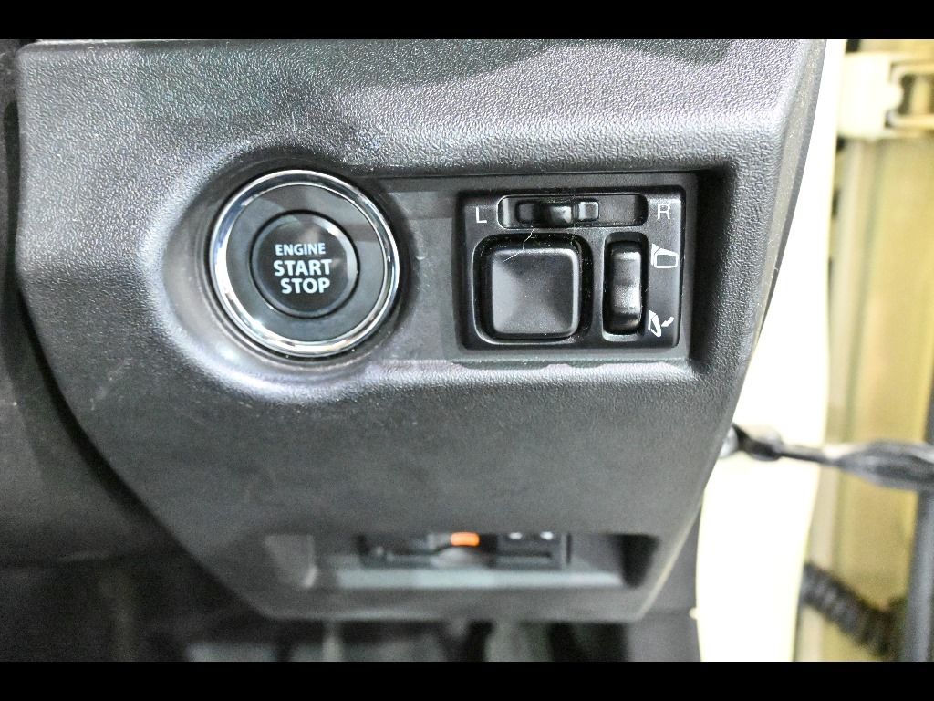 2021 Suzuki Jimny 4WD XL auction photo 10