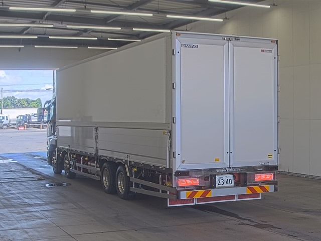 2021 Mitsubishi Fuso Sグレート Van auction photo 2