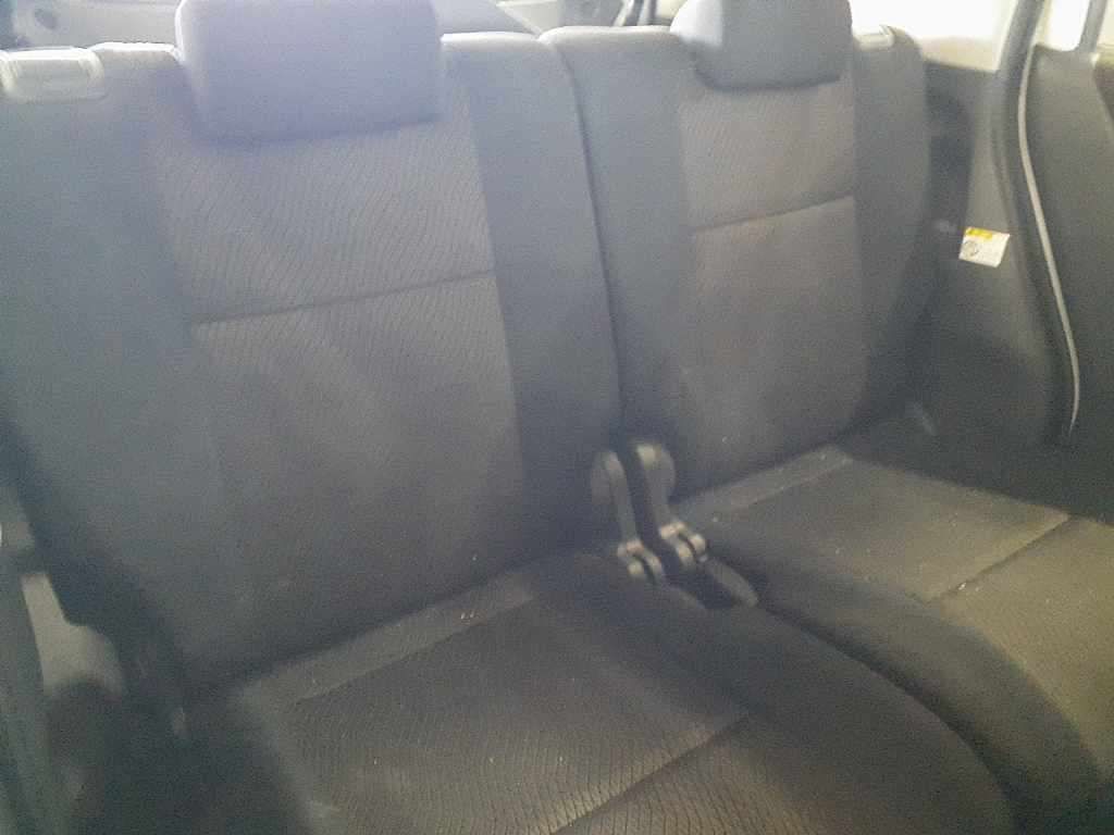2010 Nissan Roox ハイウェイスター auction photo 11