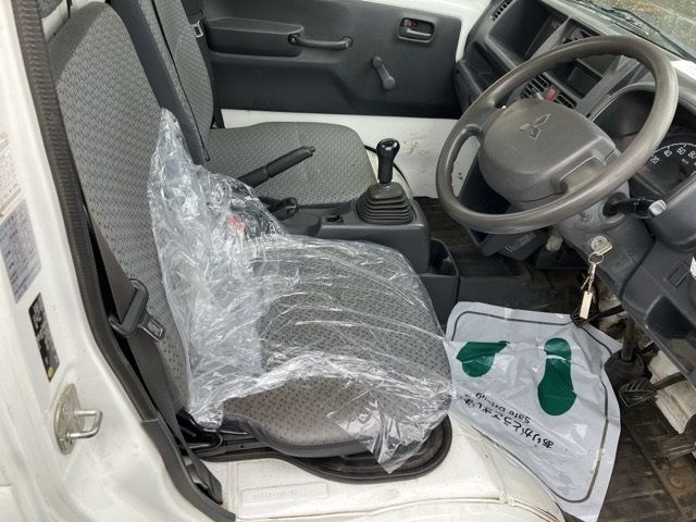 2015 Mitsubishi Minicab トラック.4WD auction photo 8