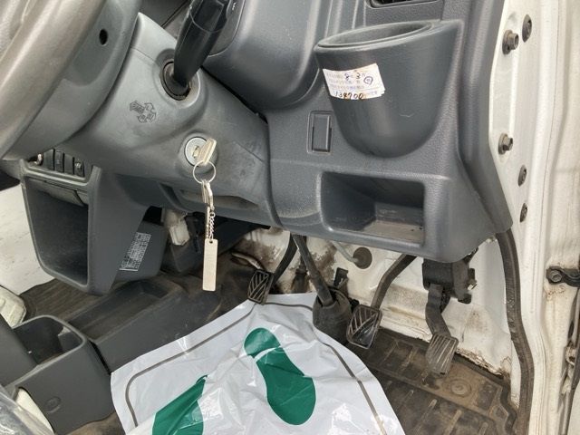 2015 Mitsubishi Minicab トラック.4WD auction photo 6