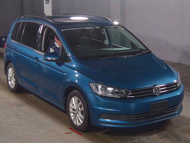 Japan Auction Vehicles 8 2016 Volkswagen ゴルフトゥーラン TSIコンフォートライン auction photo