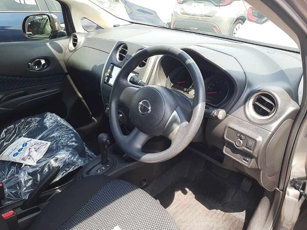2013 Nissan Note X auction photo 9