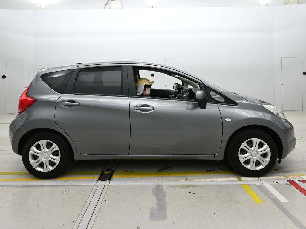 2013 Nissan Note X auction photo 3