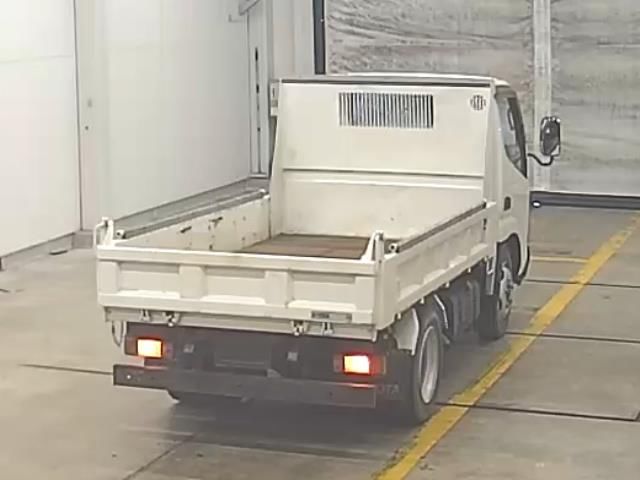 2007 Toyota Dyna ダンプ auction photo 2