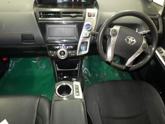 2015 Toyota Prius Alpha S Lセレクション auction photo 3