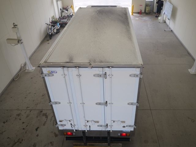 2008 Isuzu Elf Reizo Reito auction photo 3