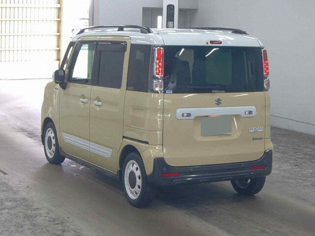 2022 Suzuki スペーシアギア HV マイスタイル auction photo 2