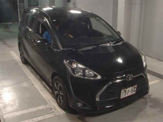 Japan Auction Vehicles 12 2019 Toyota Sienta Fanbase G auction photo