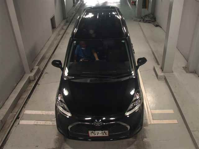 2019 Toyota Sienta Fanbase G auction photo 6