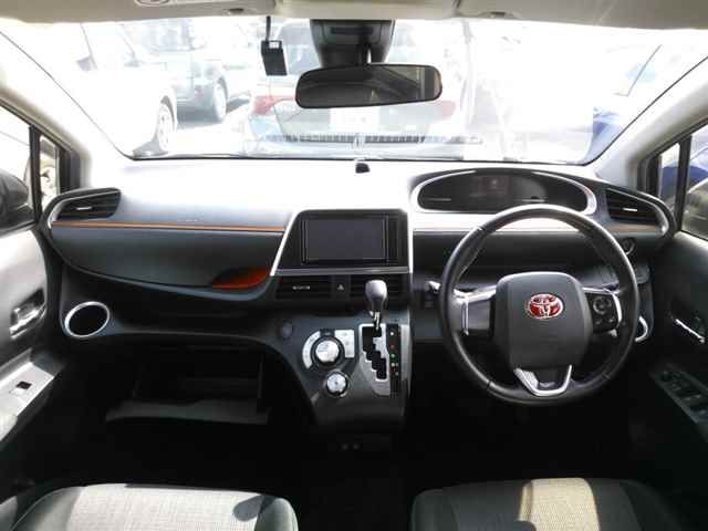 2019 Toyota Sienta Fanbase G auction photo 8