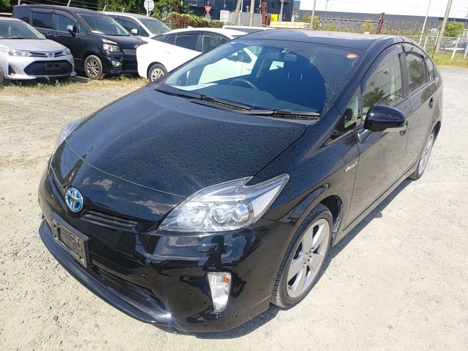 Japan Auction Vehicles 30 2015 Toyota Prius auction photo