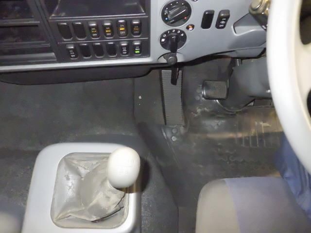 2015 Mitsubishi Fuso Fighter Wing auction photo 8