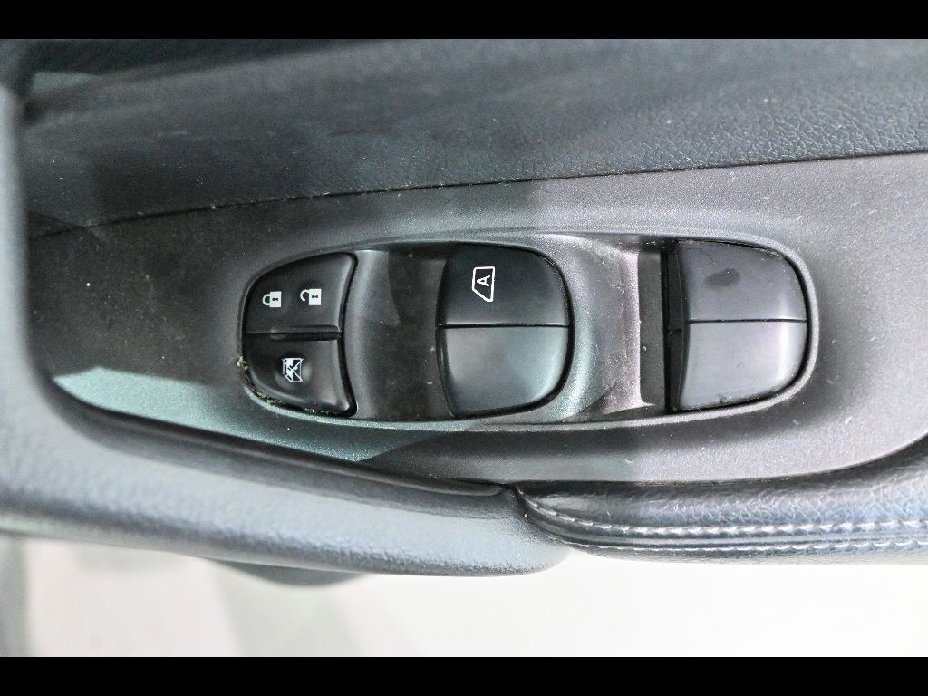 2016 Nissan X-Trail 4WD 20Xt Emergency Brake Package, 5-seater auction photo 12
