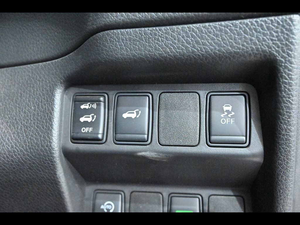 2016 Nissan X-Trail 4WD 20Xt Emergency Brake Package, 5-seater auction photo 10